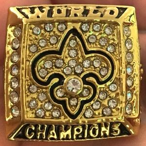 NEW ORLEANS SAINTS INSPIRED FAN RING